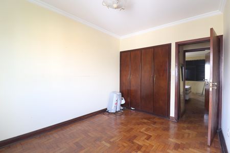 Apartamento à venda com 178m², 3 quartos e 1 vagaQuarto 2
