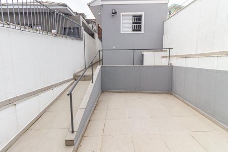 Casa para alugar com 100m², 2 quartos e 1 vaga Casa para alugar com 100m², 2 quartos e 1 vagaGaragem e Quintal