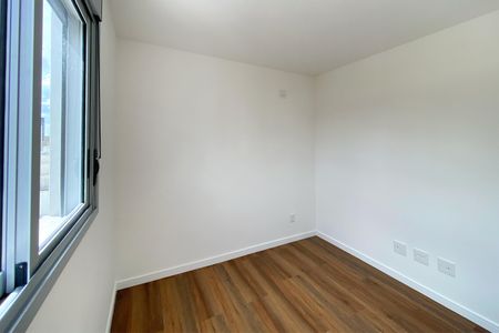 Apartamento à venda com 73m², 3 quartos e 2 vagas Apartamento à venda com 73m², 3 quartos e 2 vagasSemi suite 3