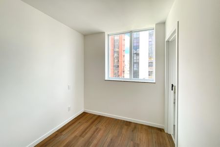 Apartamento à venda com 73m², 3 quartos e 2 vagas Apartamento à venda com 73m², 3 quartos e 2 vagasSuite 1