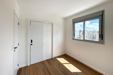 Apartamento à venda com 73m², 3 quartos e 2 vagas Apartamento à venda com 73m², 3 quartos e 2 vagasSemi suite 3