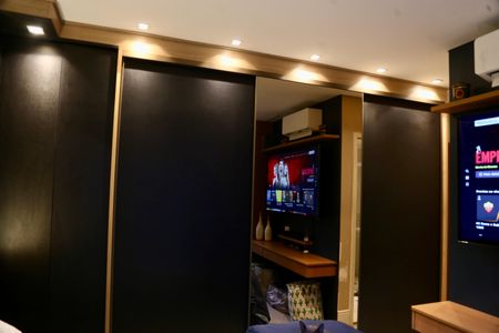 Apartamento à venda com 97m², 2 quartos e 2 vagasSuíte 1