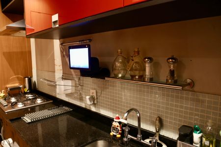 Apartamento à venda com 97m², 2 quartos e 2 vagas Apartamento à venda com 97m², 2 quartos e 2 vagasCozinha