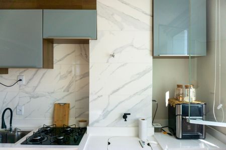 Cozinha - Armários de apartamento para alugar com 2 quartos, 39m² em Vila Sul Americana, Carapicuíba