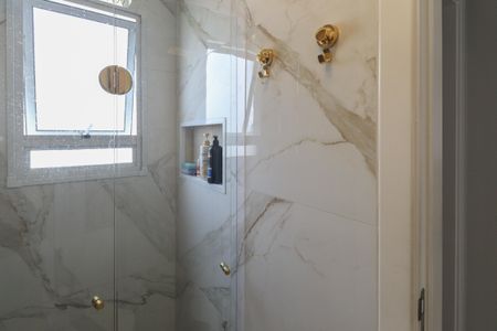 Apartamento à venda com 43m², 2 quartos e 1 vaga Apartamento à venda com 43m², 2 quartos e 1 vagaBanheiro