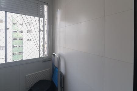 Apartamento à venda com 43m², 2 quartos e 1 vaga Apartamento à venda com 43m², 2 quartos e 1 vagaÁrea de Serviço