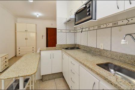 Cozinha de kitnet/studio para alugar com 1 quarto, 35m² em Centro, Belo Horizonte