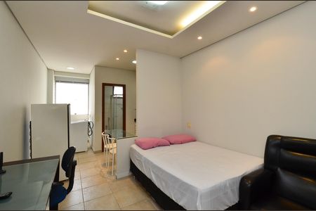 Quarto  de kitnet/studio para alugar com 1 quarto, 35m² em Centro, Belo Horizonte