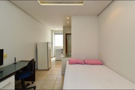 Quarto  de kitnet/studio para alugar com 1 quarto, 35m² em Centro, Belo Horizonte