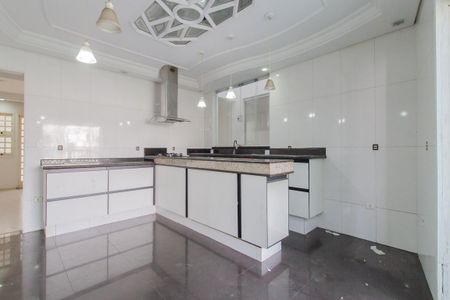 Casa para alugar com 468m², 5 quartos e 1 vagaCozinha