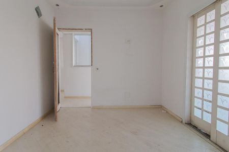 Casa para alugar com 468m², 5 quartos e 1 vagaQuarto 2