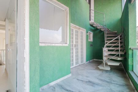 Casa para alugar com 468m², 5 quartos e 1 vagaSacada