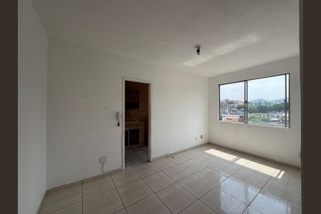 Sala de apartamento para alugar com 1 quarto, 49m² em Pechincha, Rio de Janeiro
