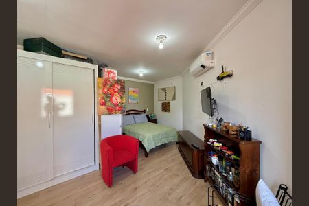 Casa à venda com 220m², 3 quartos e 4 vagasQuarto de Hóspedes 