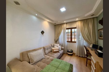 Casa à venda com 220m², 3 quartos e 4 vagasSala 