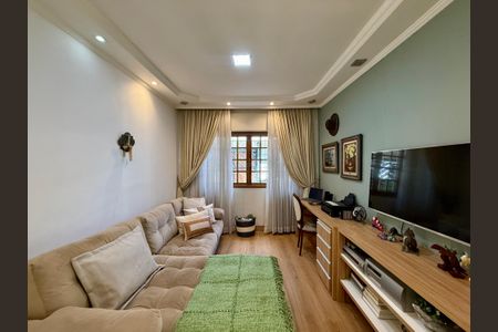 Casa à venda com 220m², 3 quartos e 4 vagasSala 