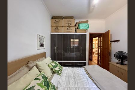 Casa à venda com 220m², 3 quartos e 4 vagasQuarto 2
