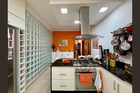 Casa à venda com 220m², 3 quartos e 4 vagasCozinha