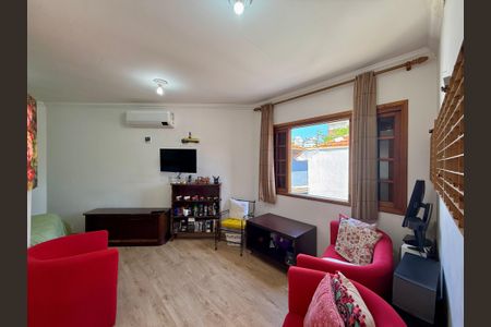 Casa à venda com 220m², 3 quartos e 4 vagasQuarto de Hóspedes 