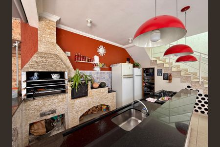 Casa à venda com 220m², 3 quartos e 4 vagasEspaço Gourmet 