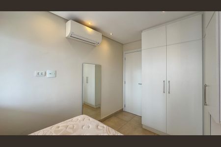 Apartamento à venda com 47m², 1 quarto e 1 vagaQuarto 1