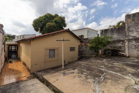 Casa à venda com 300m², 2 quartos e 2 vagasQuintal