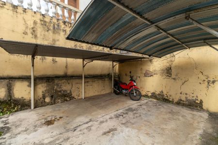 Casa à venda com 300m², 2 quartos e 2 vagasGaragem
