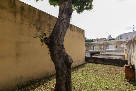 Casa à venda com 300m², 2 quartos e 2 vagasQuintal