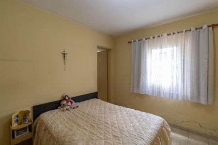 Casa à venda com 300m², 2 quartos e 2 vagasSuíte