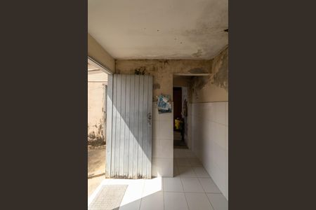 Casa à venda com 300m², 2 quartos e 2 vagasÁrea de Serviço