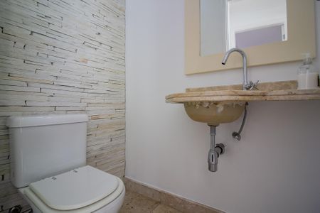 Apartamento para alugar com 169m², 3 quartos e 3 vagasLavabo