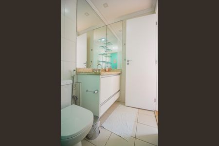 Apartamento para alugar com 169m², 3 quartos e 3 vagasBanheiro da Suíte 2