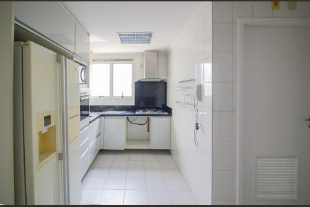 Apartamento para alugar com 169m², 3 quartos e 3 vagasCozinha