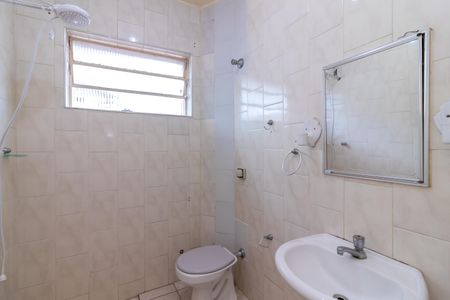 Banheiro de apartamento para alugar com 1 quarto, 50m² em Jardim São Paulo, São Paulo