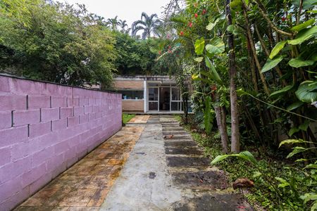 Casa para alugar com 120m², 2 quartos e 1 vaga