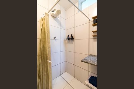 Casa para alugar com 120m², 2 quartos e 1 vaga