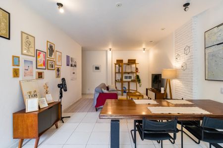 Casa para alugar com 2 quartos, 120m² em Jardim Viana, São Paulo