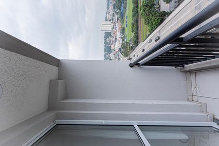 Apartamento para alugar com 39m², 2 quartos e 1 vagaVaranda