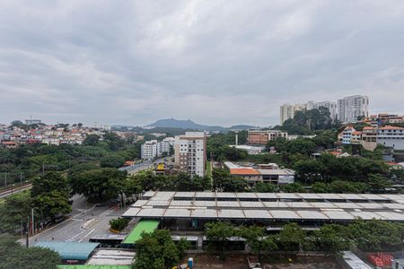 Apartamento para alugar com 39m², 2 quartos e 1 vagaVista varanda