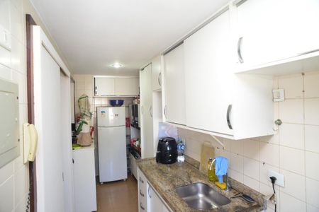Apartamento à venda com 63m², 2 quartos e 1 vaga