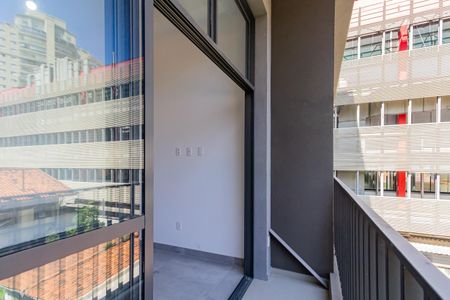 Studio à venda com 23m², 1 quarto e sem vaga Studio à venda com 23m², 1 quarto e sem vagaVaranda