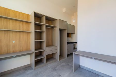 Studio à venda com 23m², 1 quarto e sem vaga Studio à venda com 23m², 1 quarto e sem vagaSala/Quarto