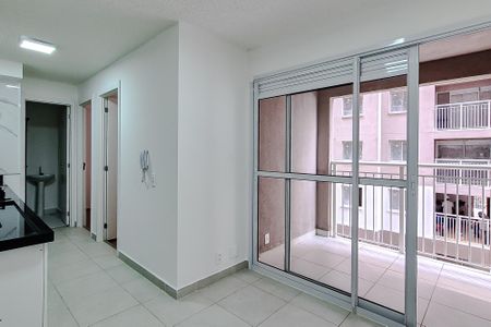 Apartamento para alugar com 35m², 2 quartos e sem vaga Apartamento para alugar com 35m², 2 quartos e sem vagaSala