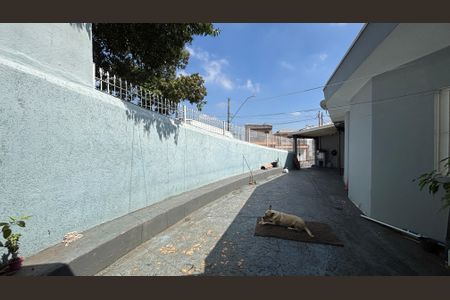 Casa à venda com 148m², 2 quartos e 6 vagasQuintal