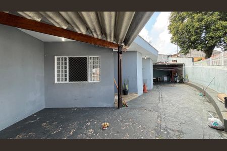 Casa à venda com 148m², 2 quartos e 6 vagasQuintal - Garagem