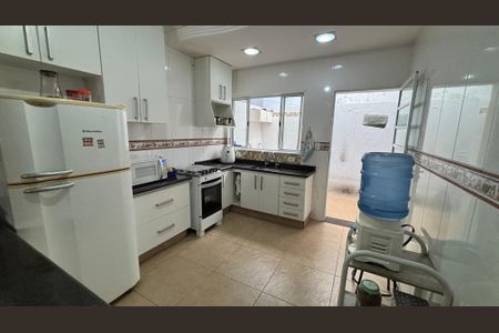 Casa à venda com 148m², 2 quartos e 6 vagasCozinha