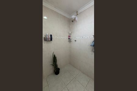 Casa à venda com 148m², 2 quartos e 6 vagasBanheiro