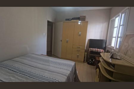 Casa à venda com 148m², 2 quartos e 6 vagasQuarto 2