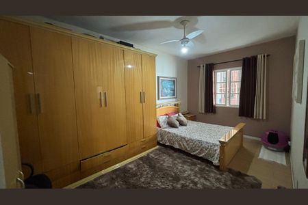 Casa à venda com 148m², 2 quartos e 6 vagasQuarto 1