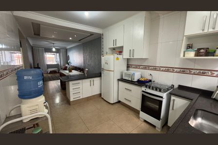 Casa à venda com 148m², 2 quartos e 6 vagasCozinha